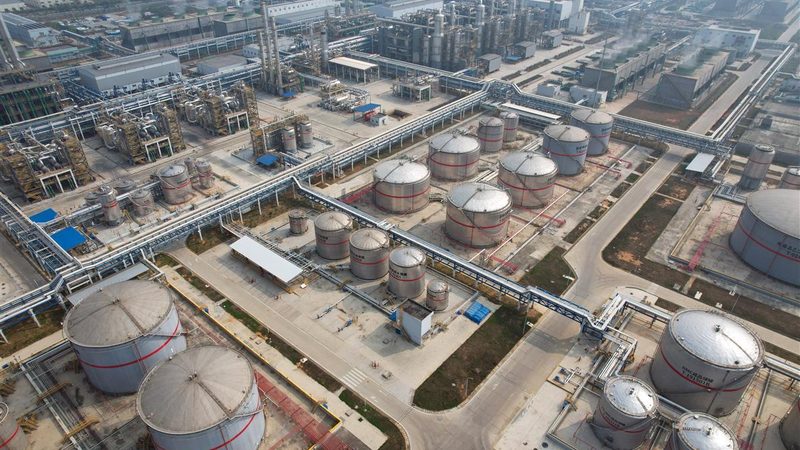 耐高温分散剂：化工新材料中的“隐形英雄”**